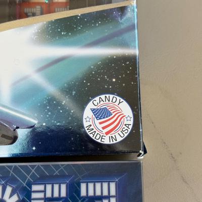 LOT 13P: Star Trek Deep Space Nine Watch in Tin, Hat, Pez & More