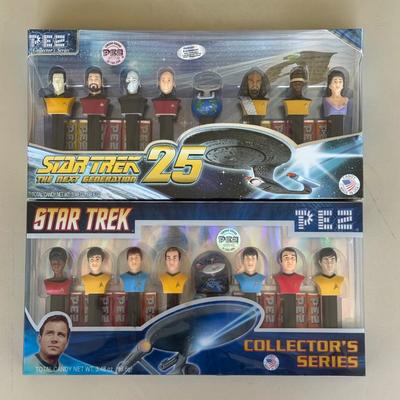 LOT 13P: Star Trek Deep Space Nine Watch in Tin, Hat, Pez & More