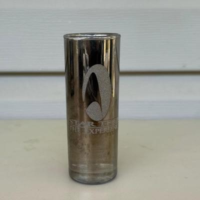 LOT 14P: Star Trek Collectibles - 1997 Calendar, U.S.S. Enterprise NCC-1701 Pizza Cutter & More