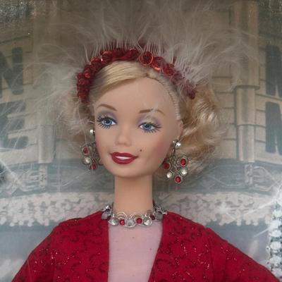LOT 17P: NRFB Mattel Barbie Doll Marilyn Monroe Collection - The Seven Year Itch 17155, Gentlemen Prefer Blondes 17452 & 17451