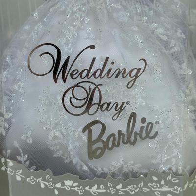 LOT 18P: NRFB Mattel Barbie Doll Collectors Edition Wedding Day Barbie 17119 & 17120 & Solo In The Spotlight Reproduction 13534
