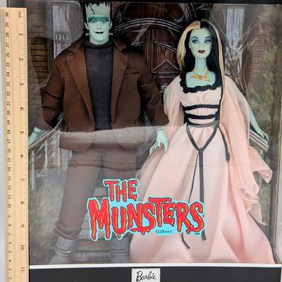 LOT 23P: NRFB Mattel Barbie Collectibles, The Munsters Gift Set, 2001, ID # 50544, Don't Miss This Monstrous Opportunity to Own This...
