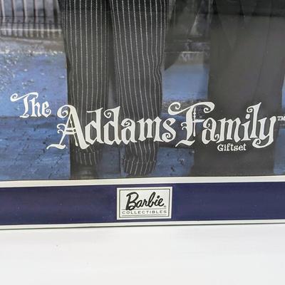 LOT 24P: NRFB Mattel Barbie Collectibles, The Addams Family Gift Set, 2000 ID # 27276, Cara Mia!