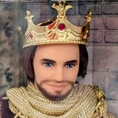 LOT 25P: NRFB Mattel Barbie Collector Edition Doll, 1999 ID # 23880, King Arthur & Queen Guinevere, A Fabulous Edition to Your Own...