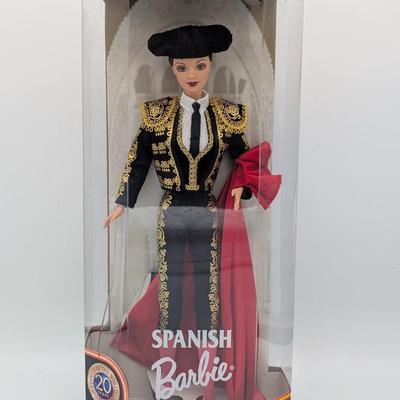 LOT 32P: NRFB Mattel Barbie Collector Edition, Princess of the Portuguese Empire 2002 ID # 56217 & Spanish Barbie 1999 ID #24670