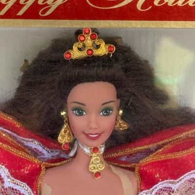 LOT 82P: NRFB Mattel Barbie Dolls Happy Holidays Barbies 17832