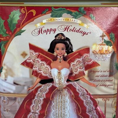 LOT 82P: NRFB Mattel Barbie Dolls Happy Holidays Barbies 17832