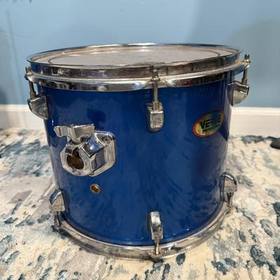 LOT 83B: Verve Percussion 4 Piece Drum Set w/ Music Stand, Chair & More!