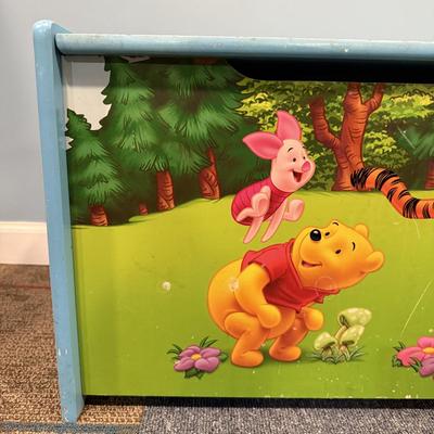LOT 84B: Winnie the Pooh Toy Box, Plush Lamp & Beary Poppins Teddy Bear