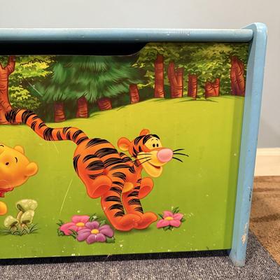 LOT 84B: Winnie the Pooh Toy Box, Plush Lamp & Beary Poppins Teddy Bear