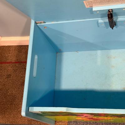 LOT 84B: Winnie the Pooh Toy Box, Plush Lamp & Beary Poppins Teddy Bear