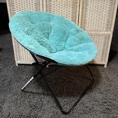 LOT 87B: Folding Colorful Patio Lounge Chairs
