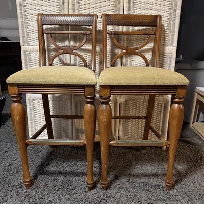 LOT 89B: Two Ashley Furniture Kuliwood & Leather Bar Stools