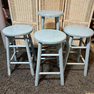 LOT 91B: Two Rattan Chairs w/ 4 Barstools