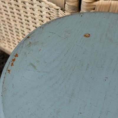 LOT 91B: Two Rattan Chairs w/ 4 Barstools