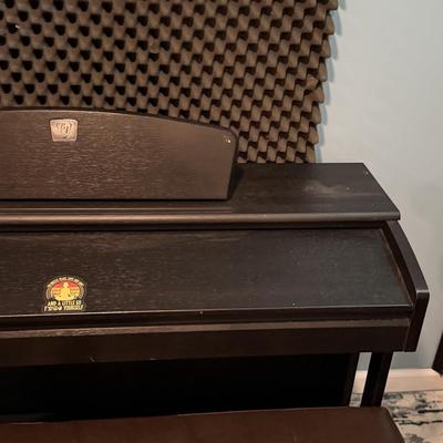 LOT 92B: Benjamin Adams DP400 Digital Piano