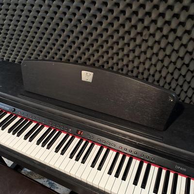 LOT 92B: Benjamin Adams DP400 Digital Piano