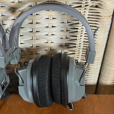 LOT 95B: Hamilton Buhl SC-7V SchoolMate Deluxe Headphones, Hamilton Buhl JBP-8SV 8-Position Stereo/Mono Jackbox & Lakeshore Learning...
