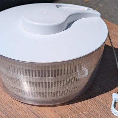 LOT 106G: Vintage La Cuisine Sim R Pot With Removable Crock Model: E53730, Untested, Bella Quesadilla Maker Model: GH-188, Untested &...