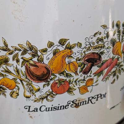 LOT 106G: Vintage La Cuisine Sim R Pot With Removable Crock Model: E53730, Untested, Bella Quesadilla Maker Model: GH-188, Untested &...