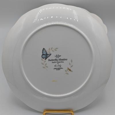 LOT 114D: Lenox Butterfly Meadow Patterns, 12 Dinner Plates & 7 Bread/Salad Plates, Plate Stands Not Included