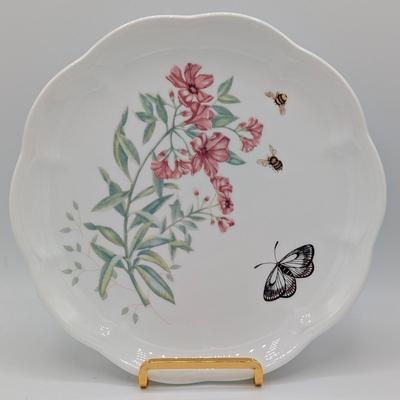 LOT 114D: Lenox Butterfly Meadow Patterns, 12 Dinner Plates & 7 Bread/Salad Plates, Plate Stands Not Included