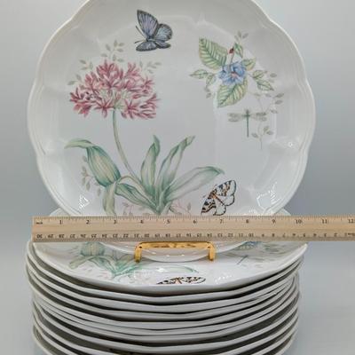 LOT 114D: Lenox Butterfly Meadow Patterns, 12 Dinner Plates & 7 Bread/Salad Plates, Plate Stands Not Included