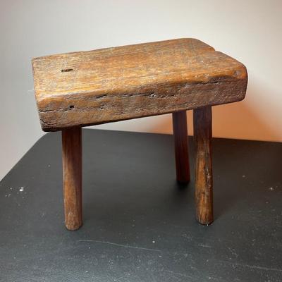 3 legged Milking stool