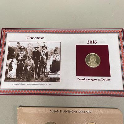 Sacagawea and Susan B Anthony Dollar Coins (ST-SS)