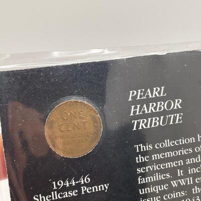 US Coin/Stamp Sets w/ Germany & Vietnam (ST-SS)