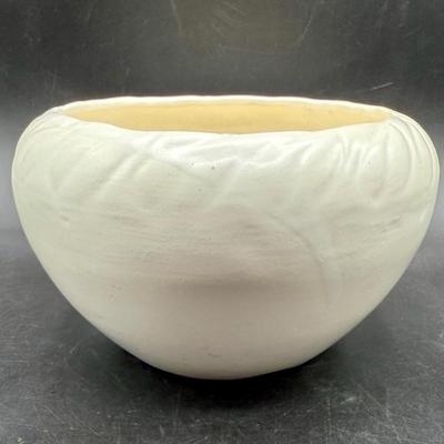 Vintage USA California Pottery with Impressed Leaf Rim