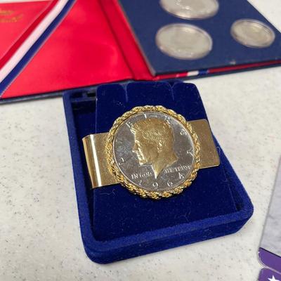 Bicentennial Proof Set with Kennedy Half Dollars and Money Clip (ST-SS)
