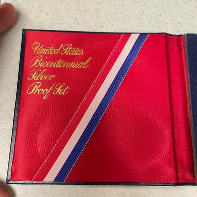 Bicentennial Proof Set with Kennedy Half Dollars and Money Clip (ST-SS)
