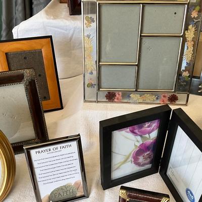 Variety of Frames