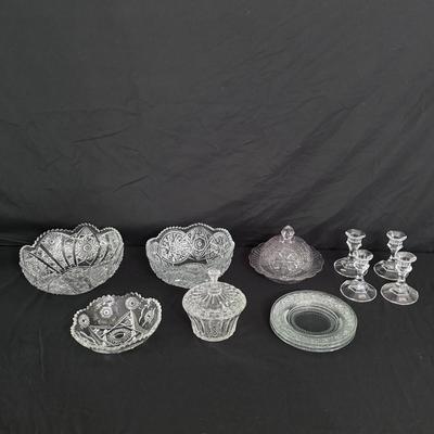 Collection of Crystal Dishes and Decor (DR-DZ)