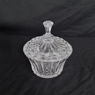 Collection of Crystal Dishes and Decor (DR-DZ)