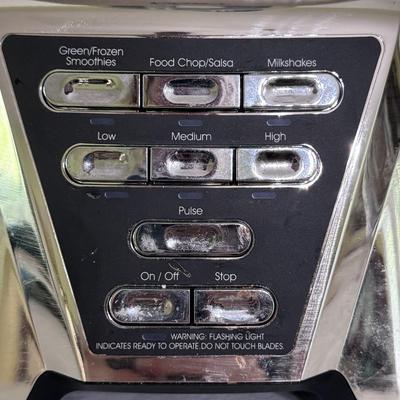 Oster Pro 1200 Versatile Power Blender, Braun Immersion Blender, and Accessories (K-DZ)