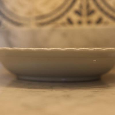 Tienshan White Wicker Porcelain Dinner Set