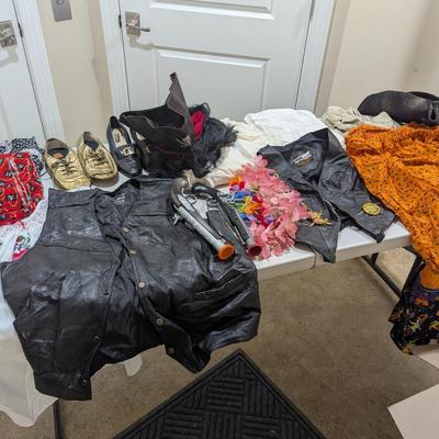 Assortment Of Halloween Costumes (SR)