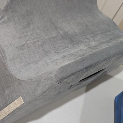 Foam Chair/Bed Back Neck Pads (SR)