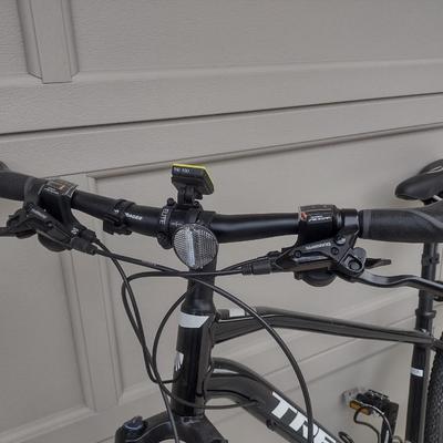Trek Dual Sport 3 Bicycle 18" Frame