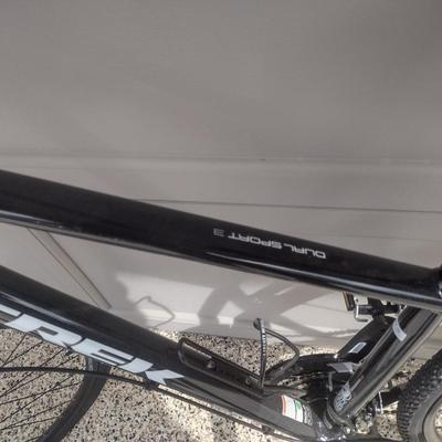 Trek Dual Sport 3 Bicycle 18" Frame