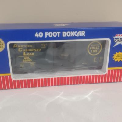 USA Trains 1:29 Scale 40 Foot Atlantic Coast Line PS-1 Box Car R19211C with Box (#1)