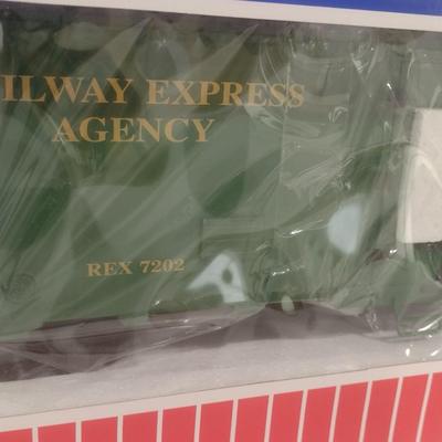 USA Trains 1:29 Scale 40 Foot Railway Express Agency Refrigerator Car R16508 with Box (#2)