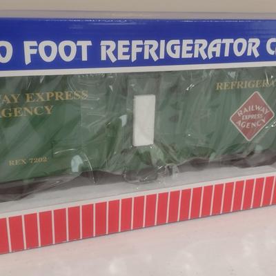 USA Trains 1:29 Scale 40 Foot Railway Express Agency Refrigerator Car R16508 with Box (#2)