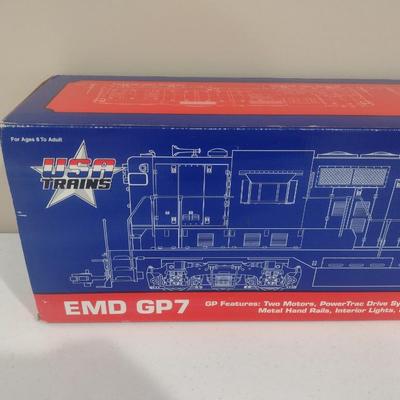 USA Trains 1:29 Santa Fe EMD GP7 Locomotive R22126 with Box (#13)