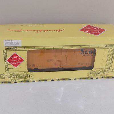 Aristo Crafts Trains Santa Fe Scout-2 Reefer Car 46228 (#14)