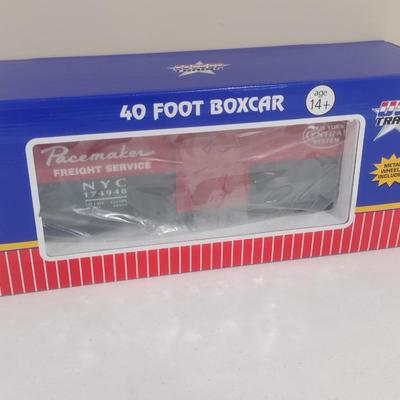 USA Trains 1:29 Scale New York Central Pacemaker Freight Services 40' Box Car R19210C with Box (#17)