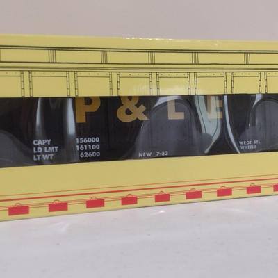 Aristo Craft Trains 1:29 Scale P&LE Covered Gondola Car ART-41103 with Box (#21)