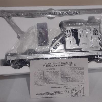USA Trains 1:29 Scale Santa Fe 25 Ton Crane R1865 with Box (#25)